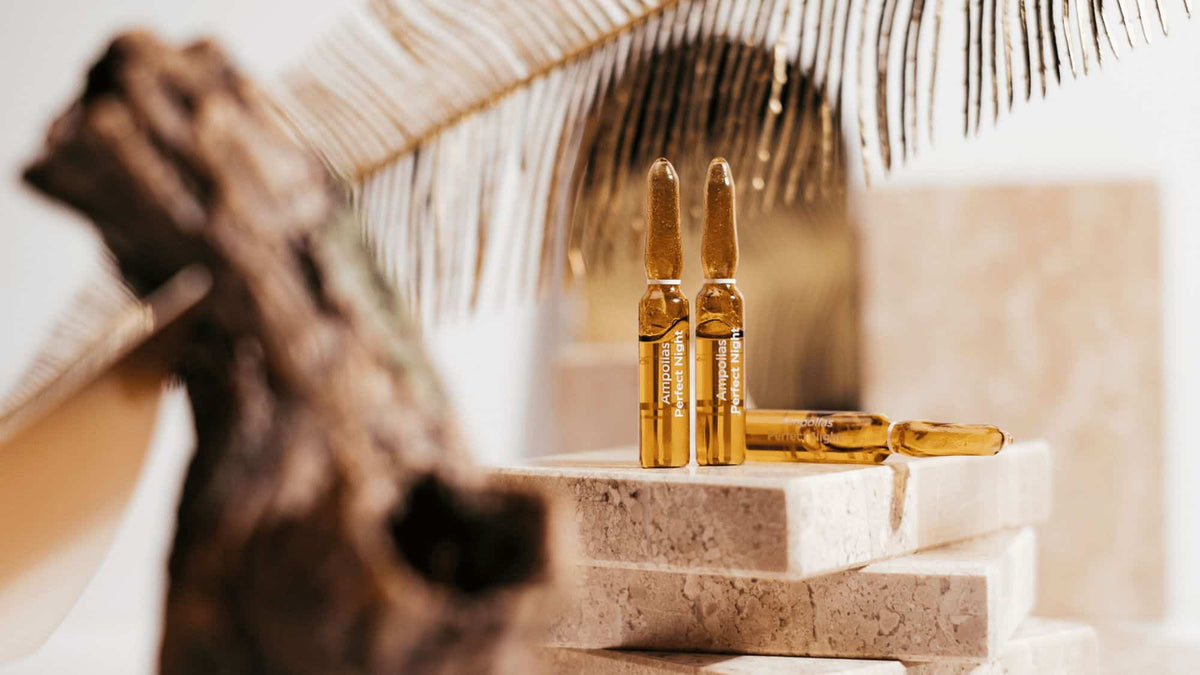 Rejuvenece la piel con AMPOLLAS DE RETINOL y manteca de karité