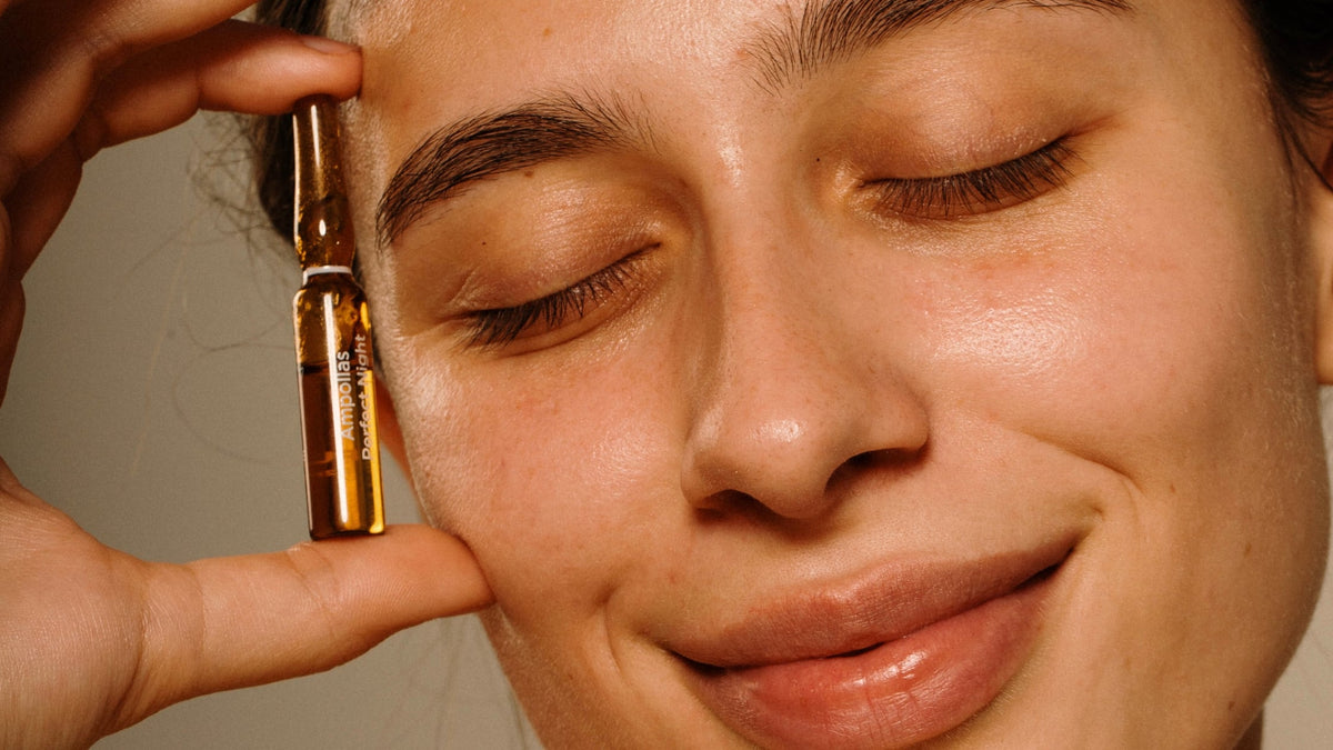 ¿Qué es la tolerancia cosmética y por qué el bakuchiol es tu alidado antiedad si la sufres?